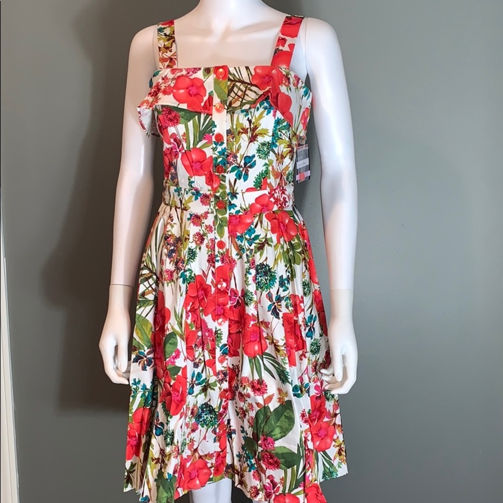 Gabby Skye Womans Floral Dress SZ.6